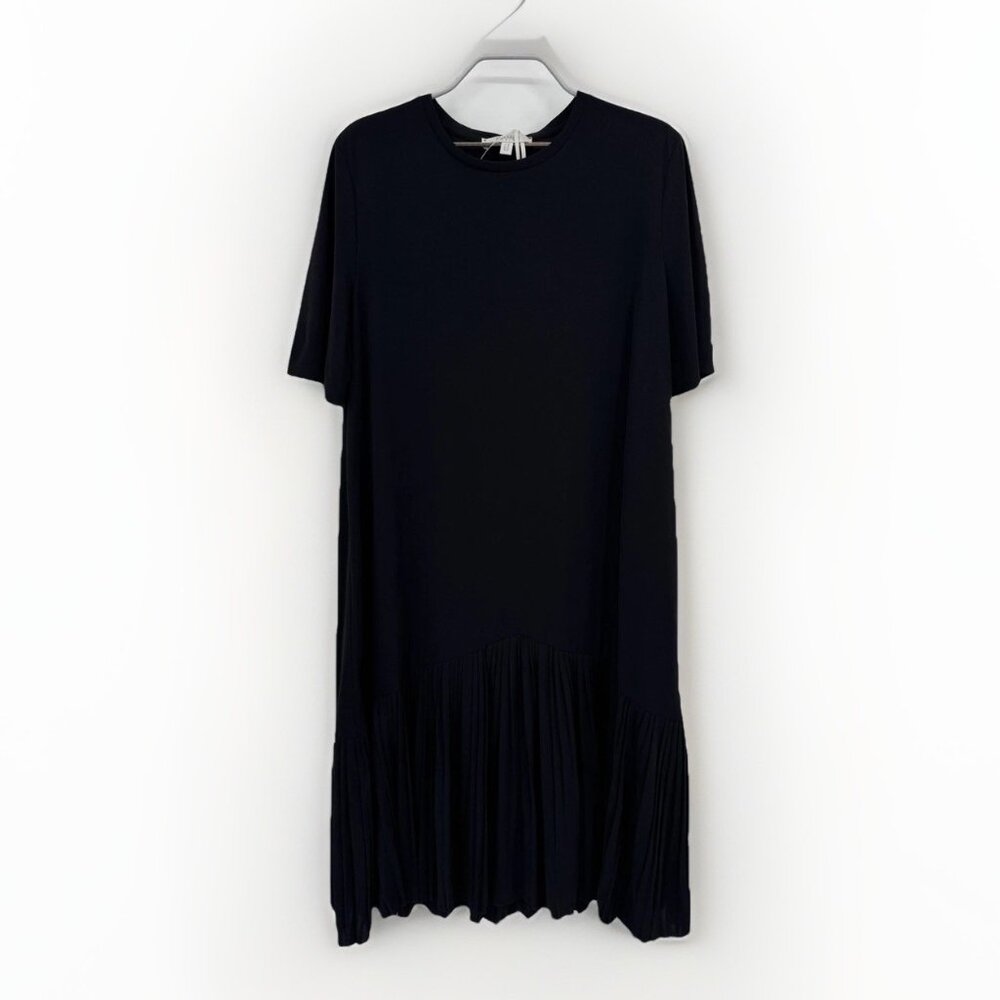 Max Mara Leisure Black Circolo T-Shirt Dress size L Large Pleated Hem Short Slv